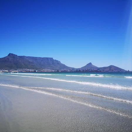 Cape Town Family Beachfront Apartment Leisure Bay エクステリア 写真