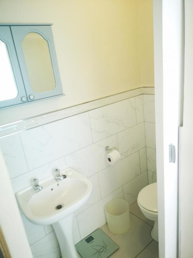 Cape Town Family Beachfront Apartment Leisure Bay エクステリア 写真