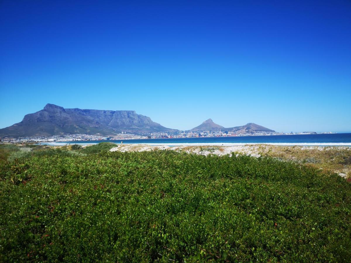 Cape Town Family Beachfront Apartment Leisure Bay エクステリア 写真