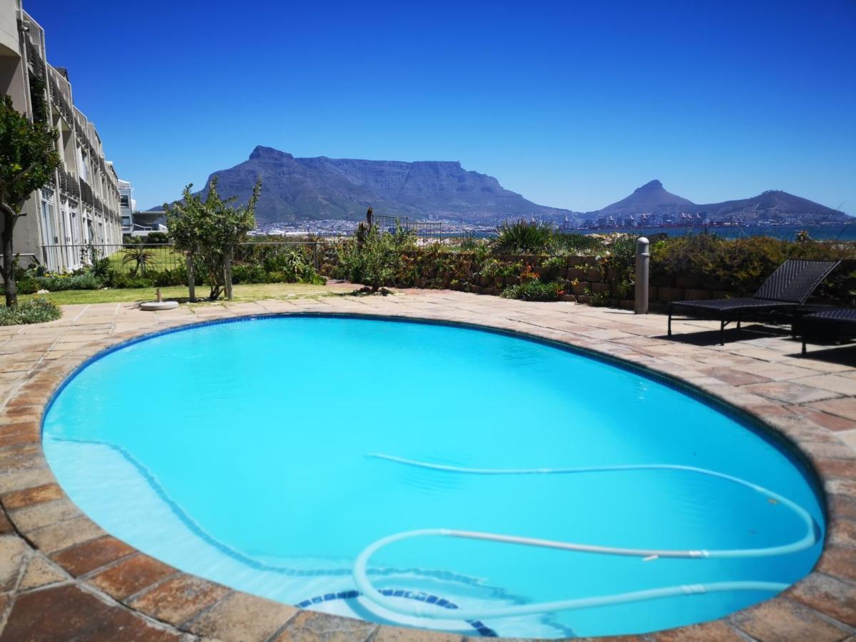 Cape Town Family Beachfront Apartment Leisure Bay エクステリア 写真